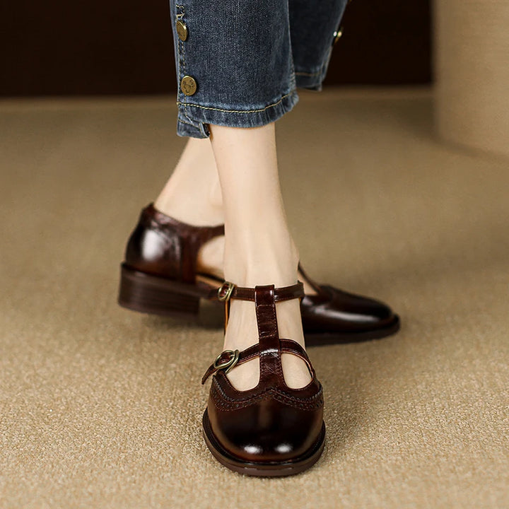 Aurelia Brogue Mary Janes