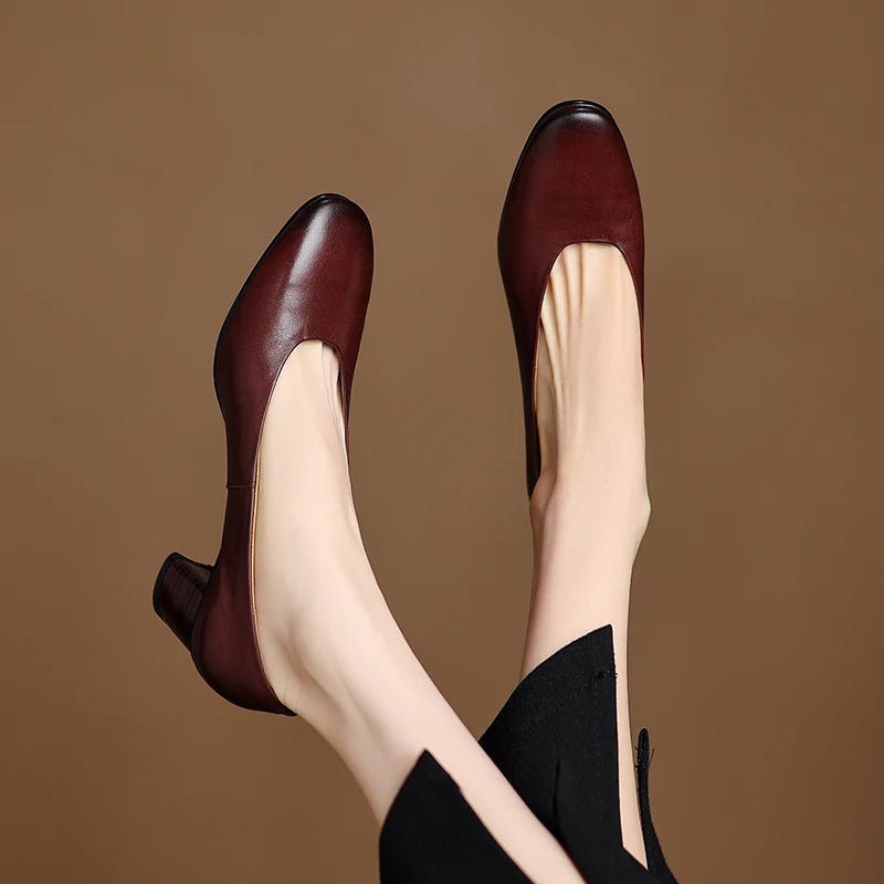 Valeria Leather Pumps
