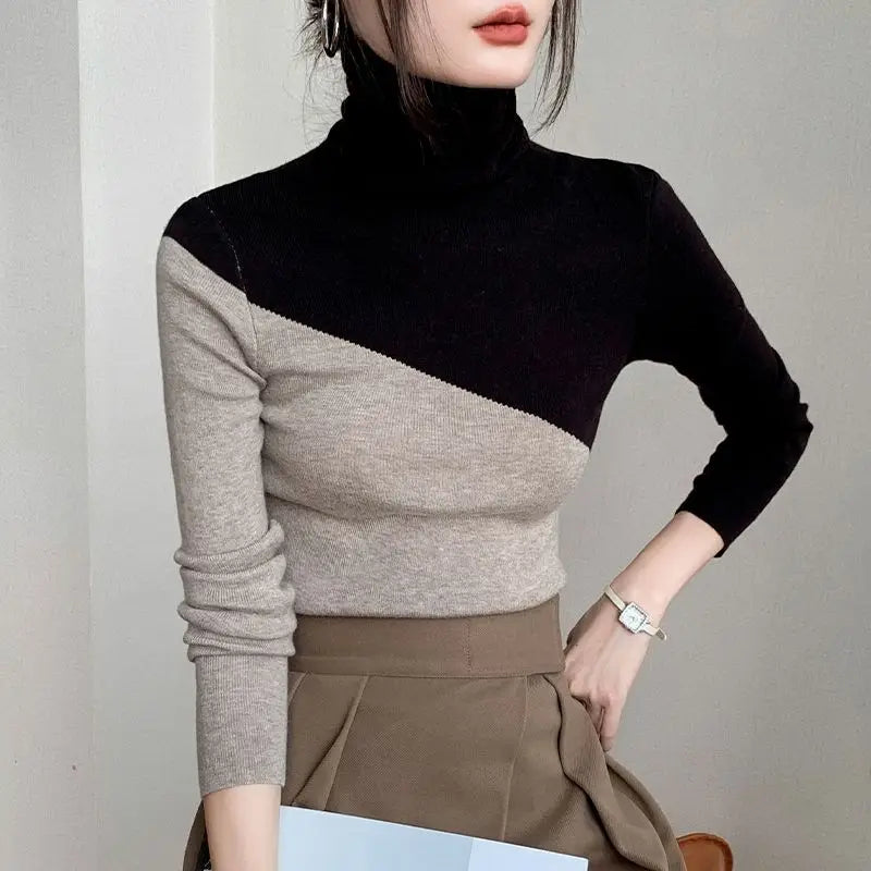 Oblique Turtleneck