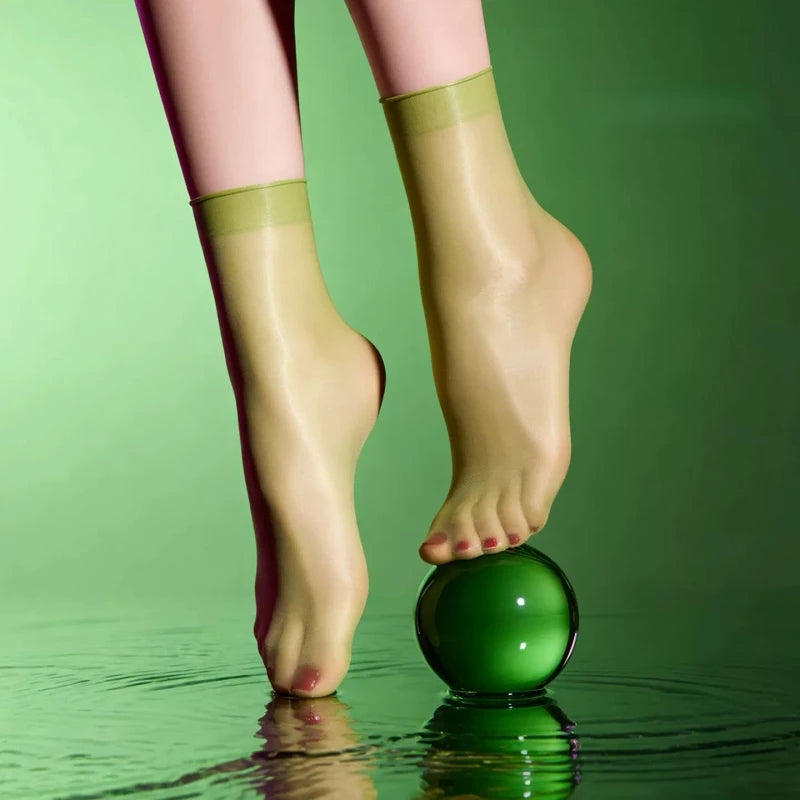 Aurora Sheer Ankle Socks