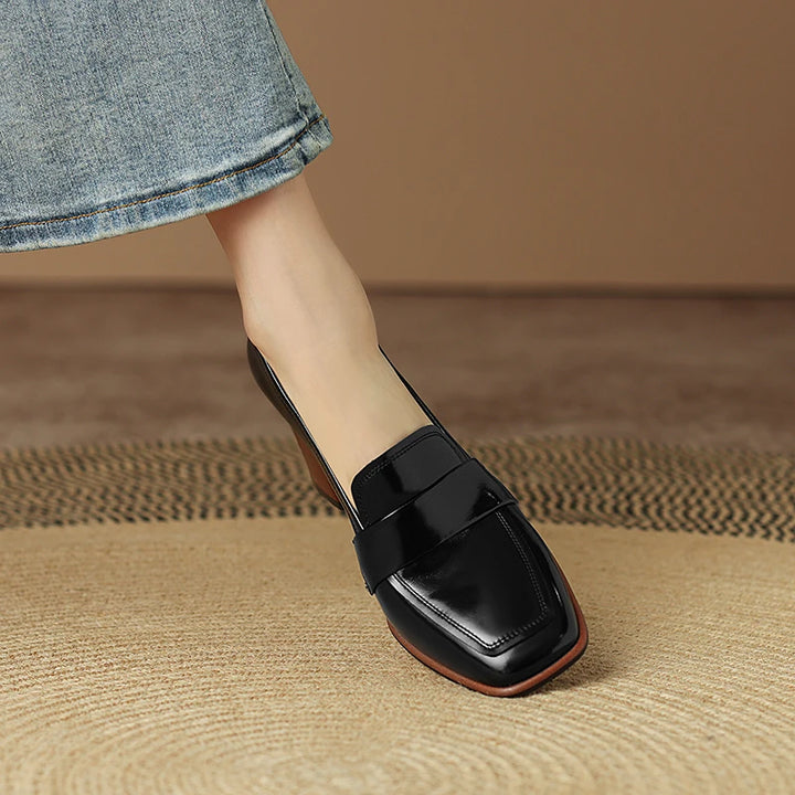 Duchessa Leather Pumps