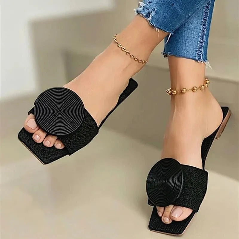Spiralé Woven Flat Sandals