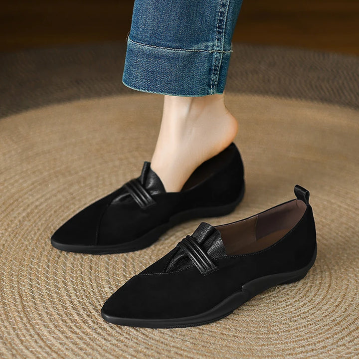 Plicata Leather Flats