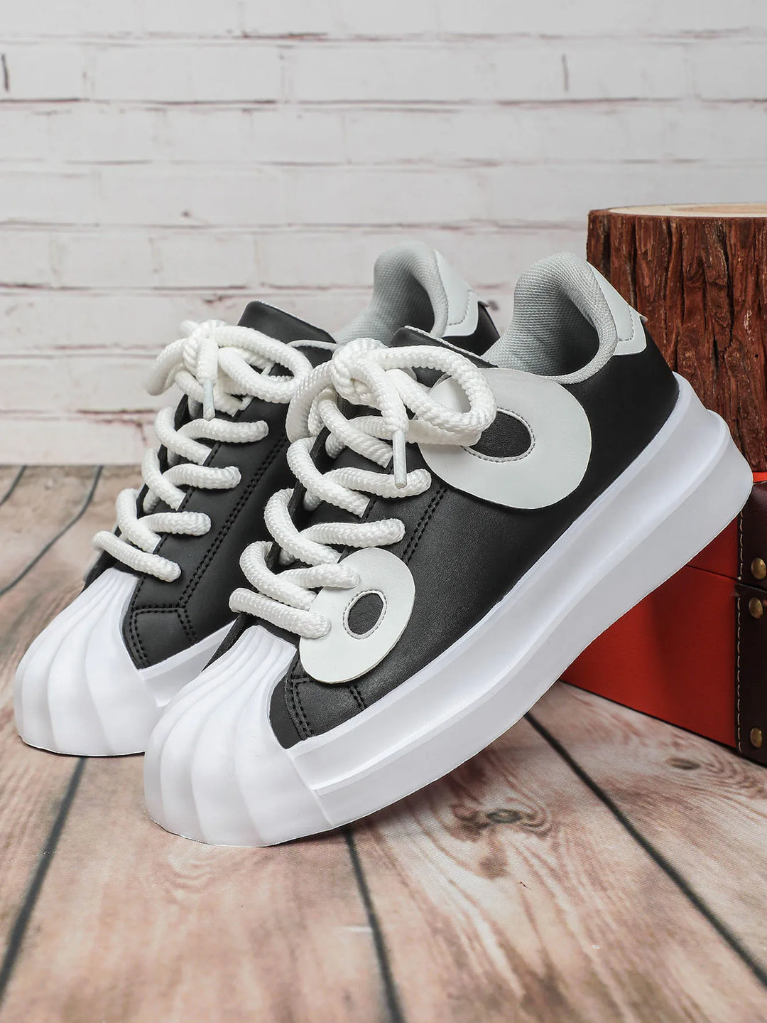 Loopie Platform Sneakers