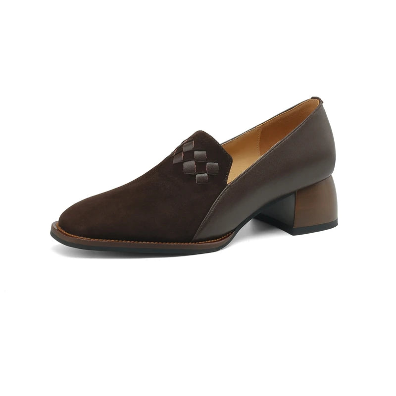 Calviera Leather Pumps