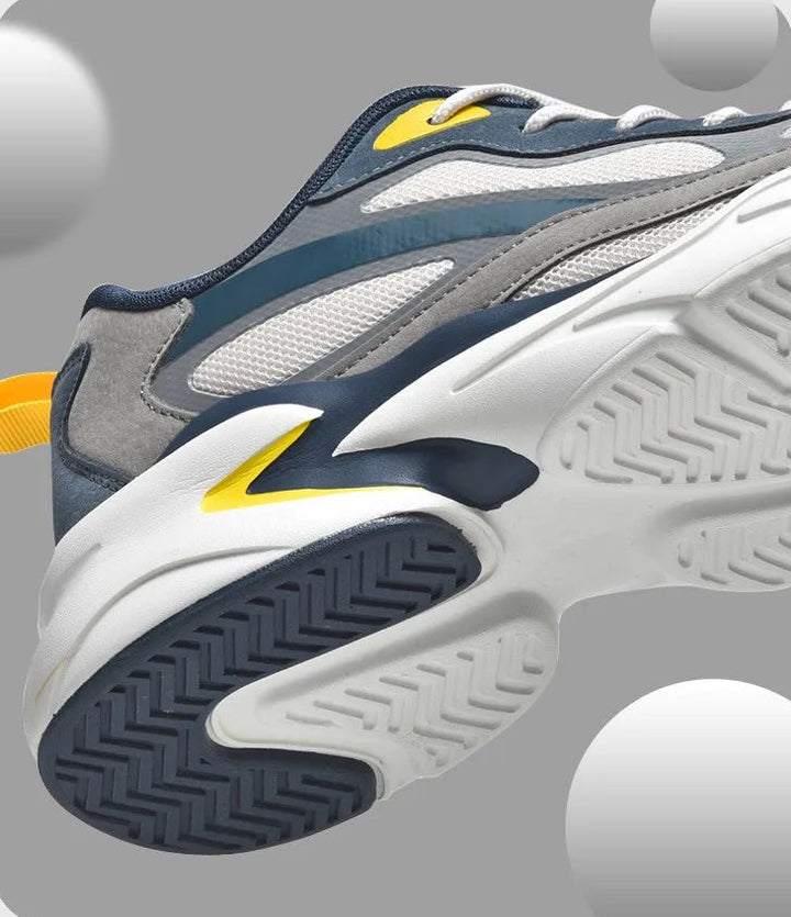 Stridemark Sneakers