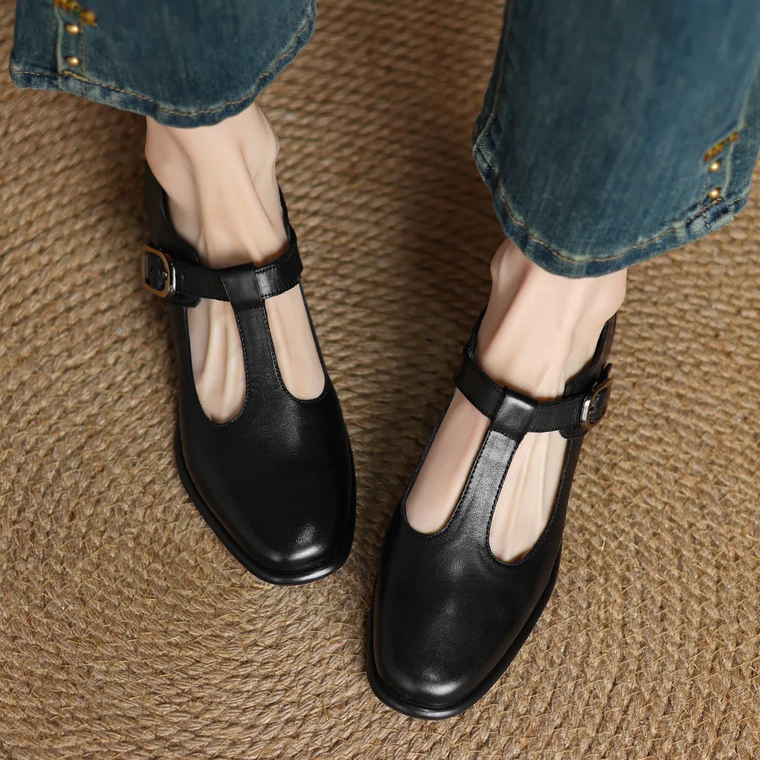 Vellaro T-Strap Flats