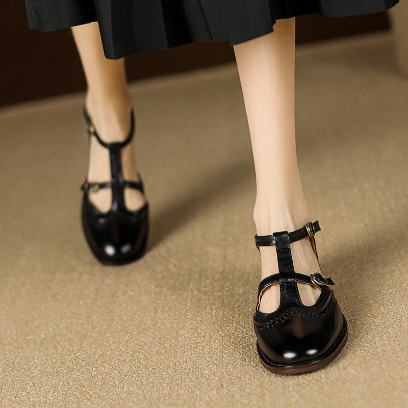 Aurelia Brogue Mary Janes