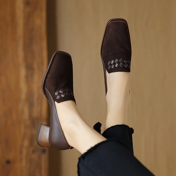 Calviera Leather Pumps
