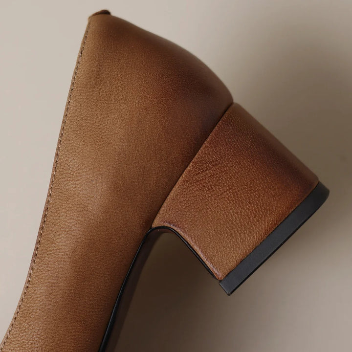 Rosalia Bow Heel Pumps