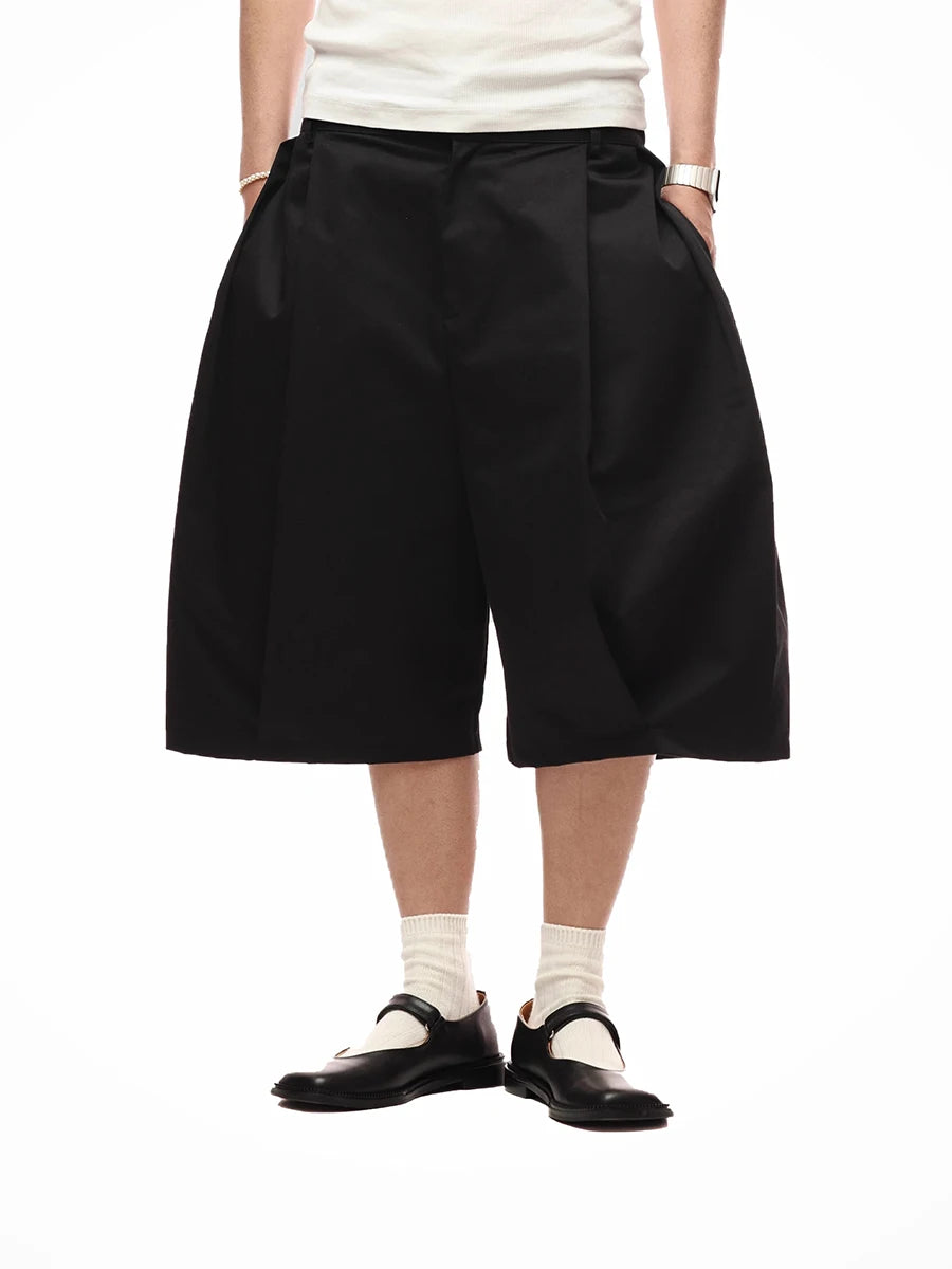 Pleated Wide-Leg Shorts