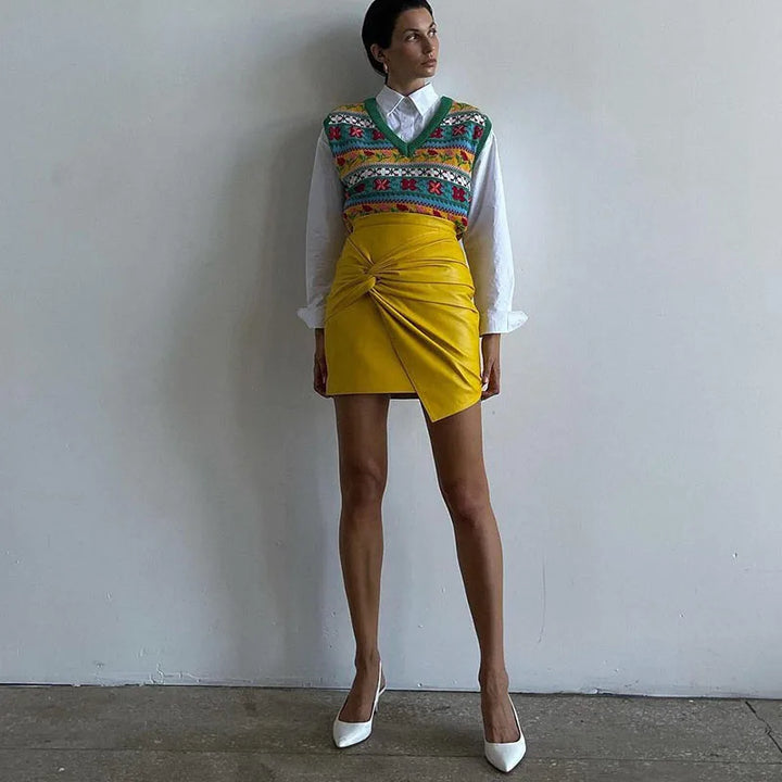 Vanta Twist Mini Skirt