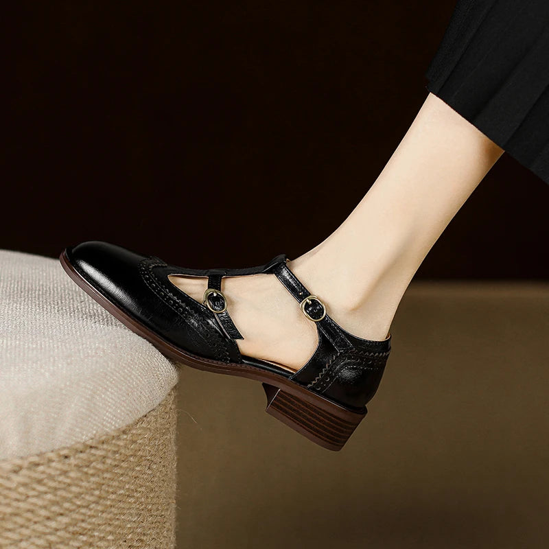 Aurelia Brogue Mary Janes