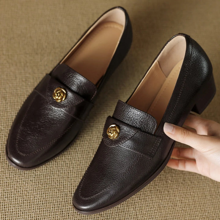 Camelia Leather Pumps