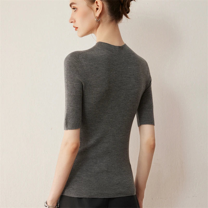 Claudette Merino Mockneck