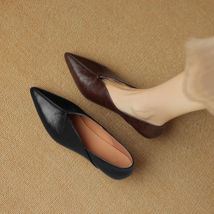 Forma Leather Pumps
