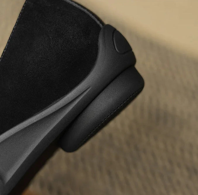 Plicata Leather Flats