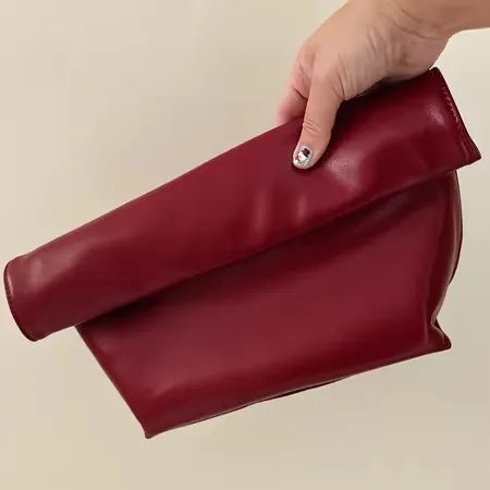 Forma Fold Clutch