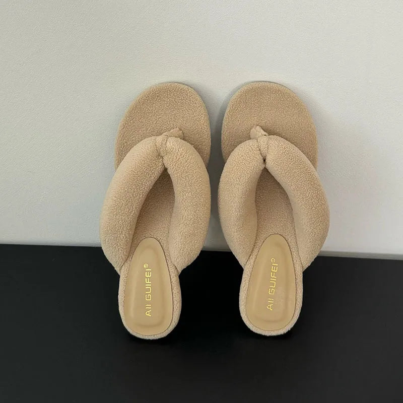 Cuscino Puffy Thong Slippers