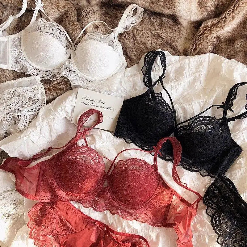 Bellevine Lace Bralette Set