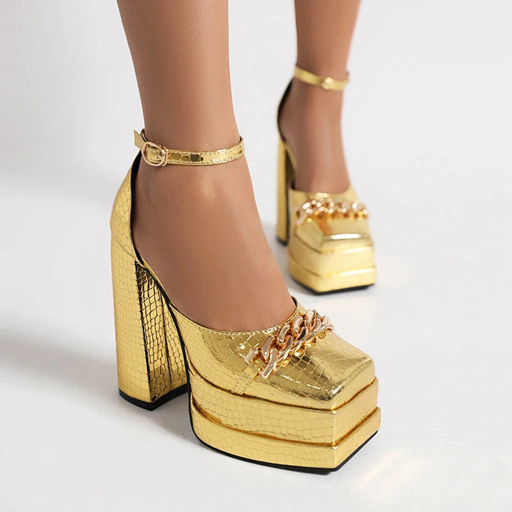 Coccodrilla Chain Platform Pumps