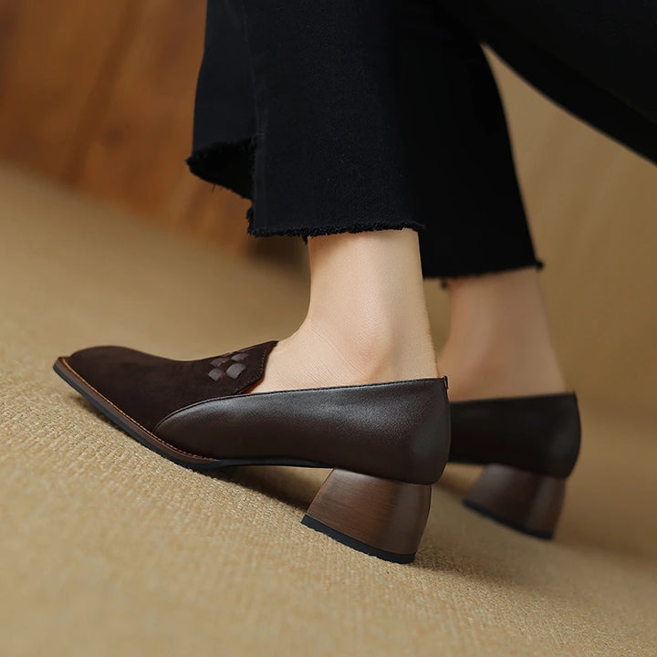 Calviera Leather Pumps