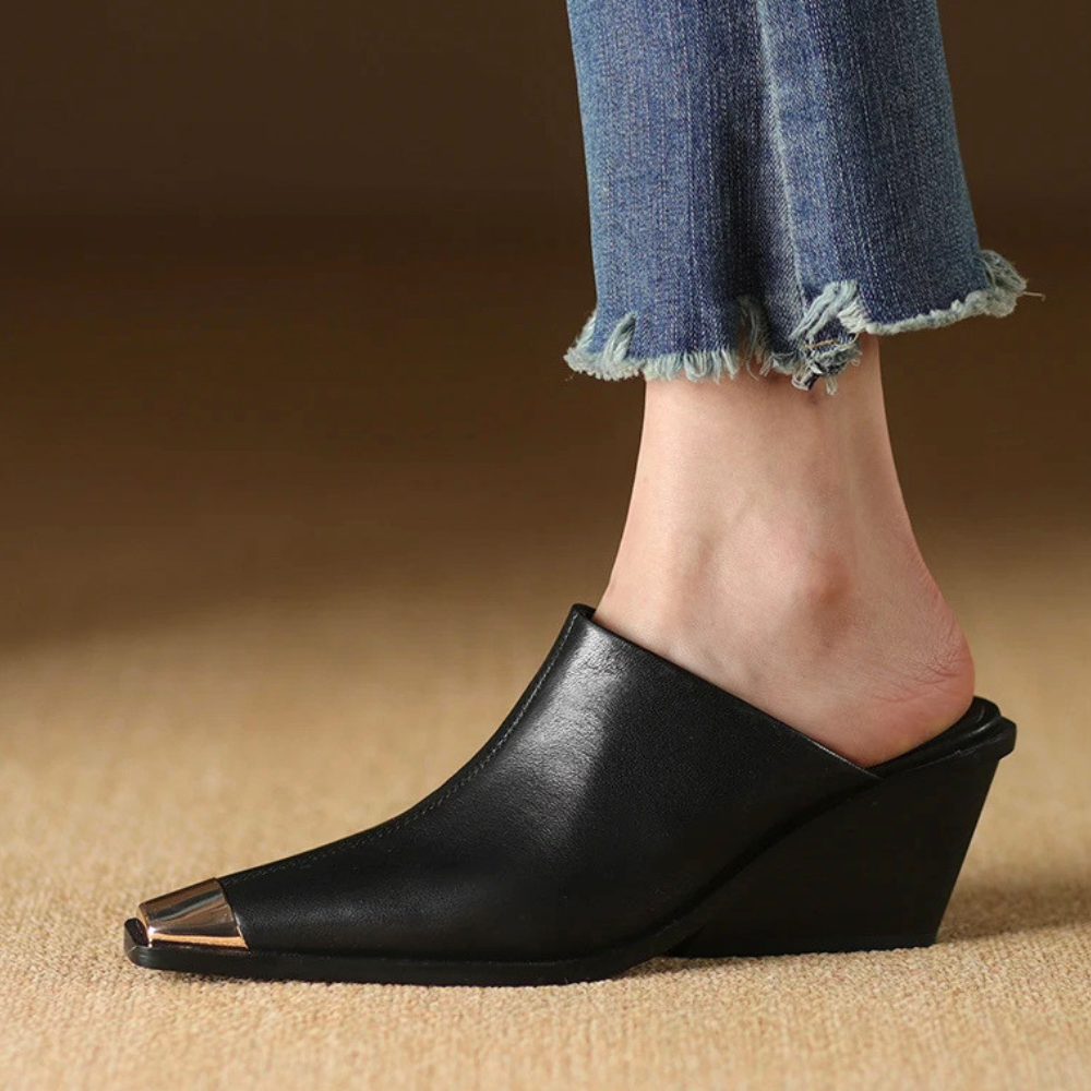 Vionette Leather Mules