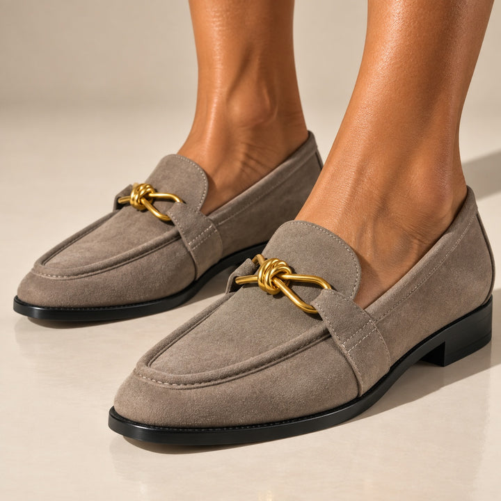 Ambra Knot Loafers — ce_brooklyn_s3_01