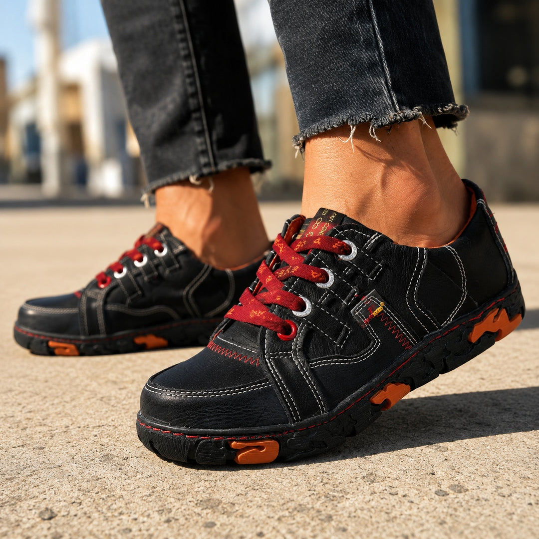 Blueprint Contrast-Stitch Sneakers — ce_brooklyn_s1_01