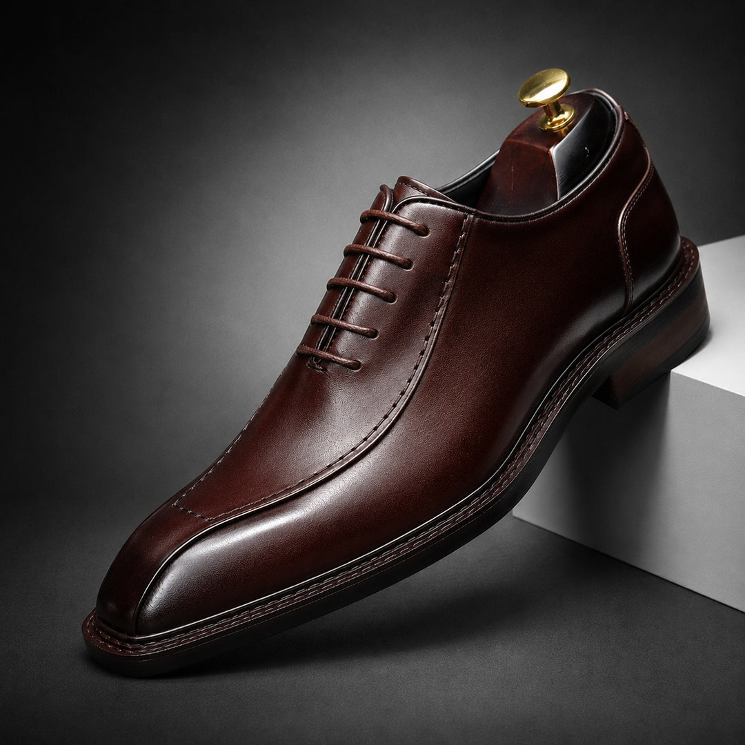Castellano Squared Oxford Shoes — ce_angle_01