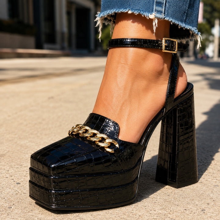 Coccodrilla Chain Platform Pumps — ce_brooklyn_s2_01
