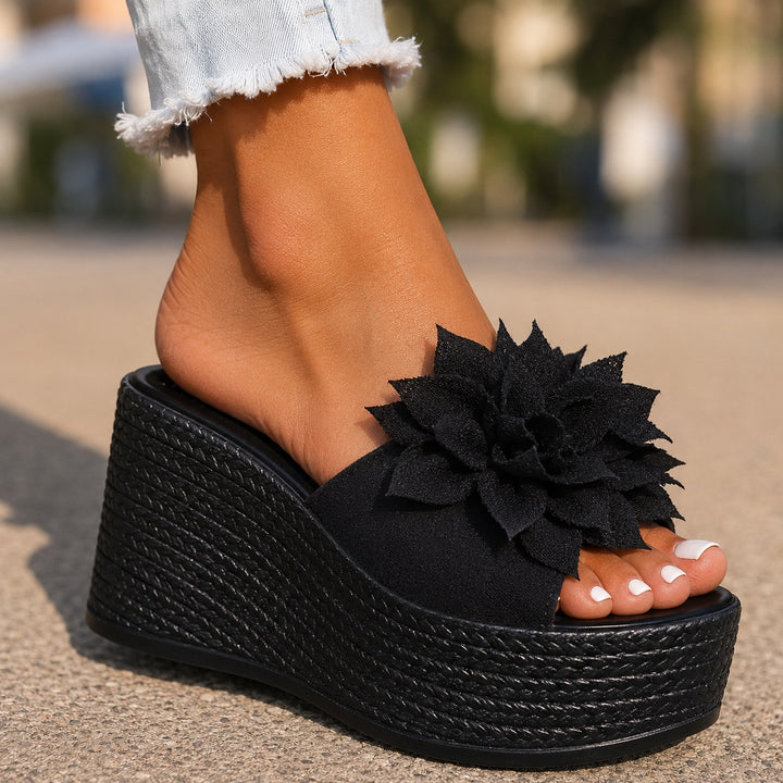 Solara Bloom Wedges — ce_brooklyn_s2_01