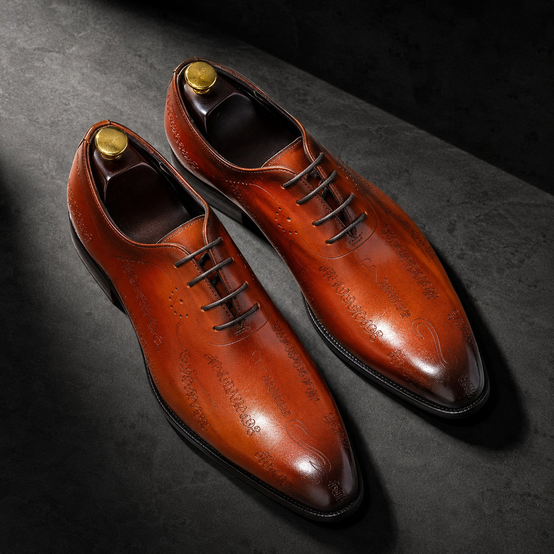 Pergamena Engraved Oxford Shoes — ce_metastatic_04