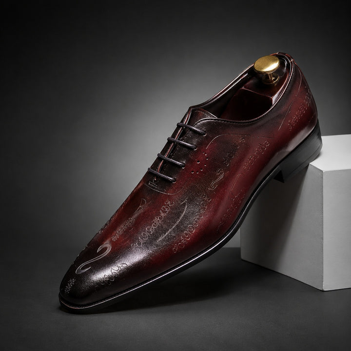 Pergamena Engraved Oxford Shoes — ce_angle_01