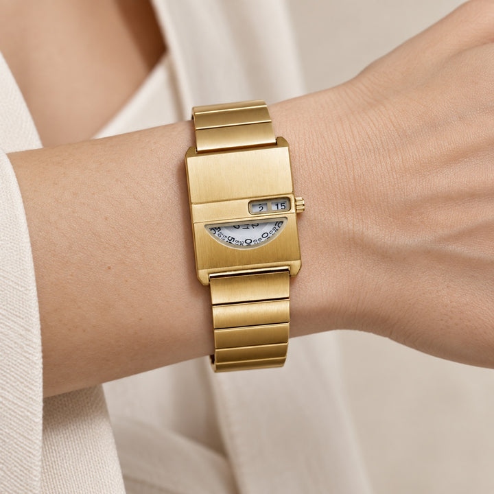 Porthole Half-Dial Watch — ce_metastatic_01