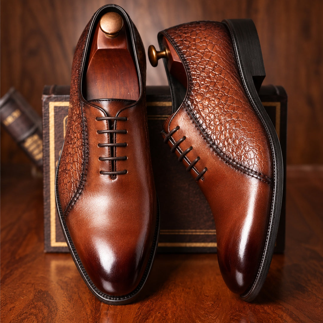 Serpentina Textured Oxfords — ce_metastatic_01